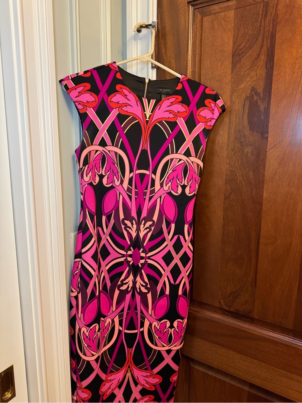 Ted Baker Pink & Black Graphic Sheath Dress Sz 2